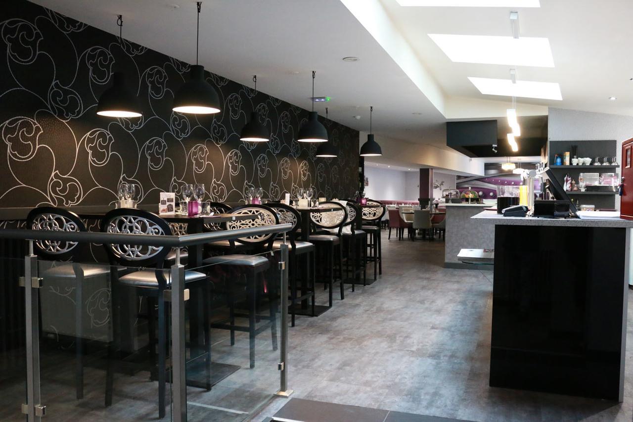 Hotel - Restaurant Eugenie Понторсон Экстерьер фото